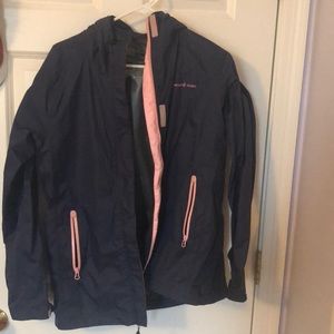 Vineyard Vines Women’s Stow & Go Rain Coat